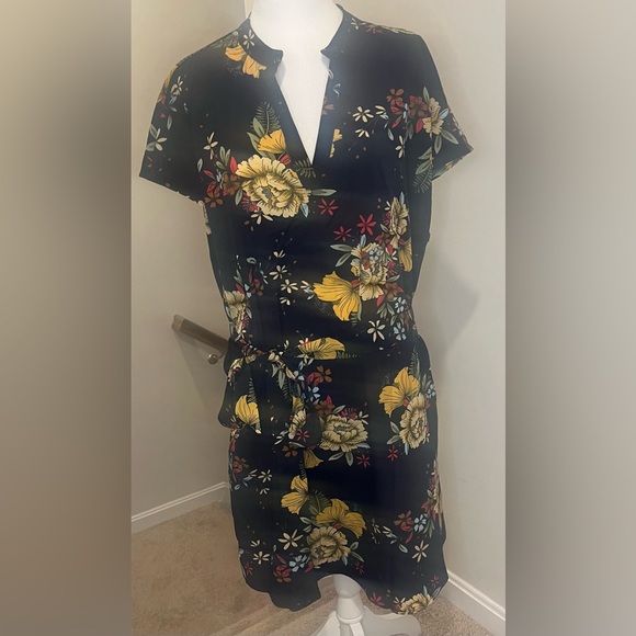 NWT Emery Rose Multi Color Floral Print Dress Size 2 XL - Picture 1 of 8